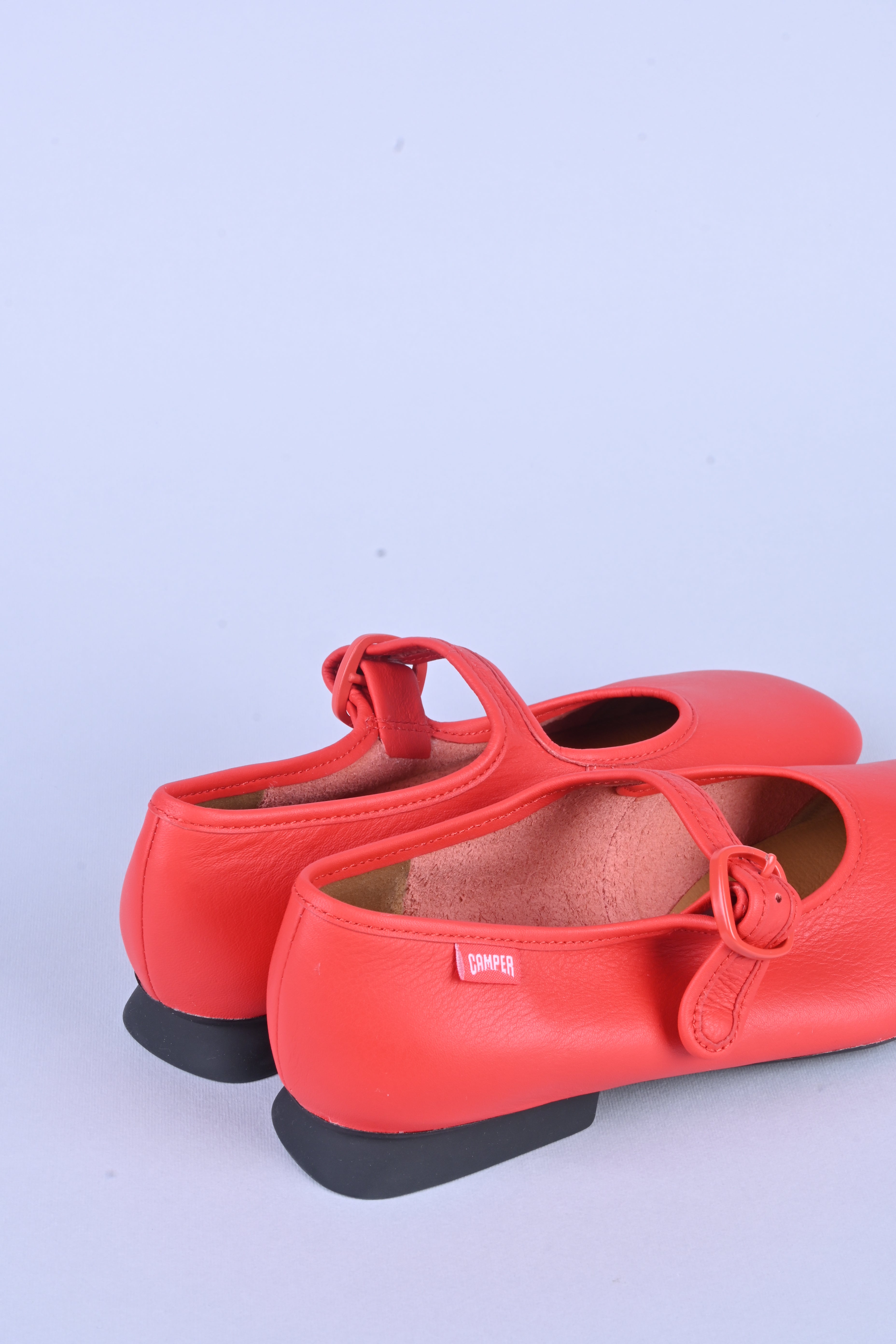CASIMIRA RED camper